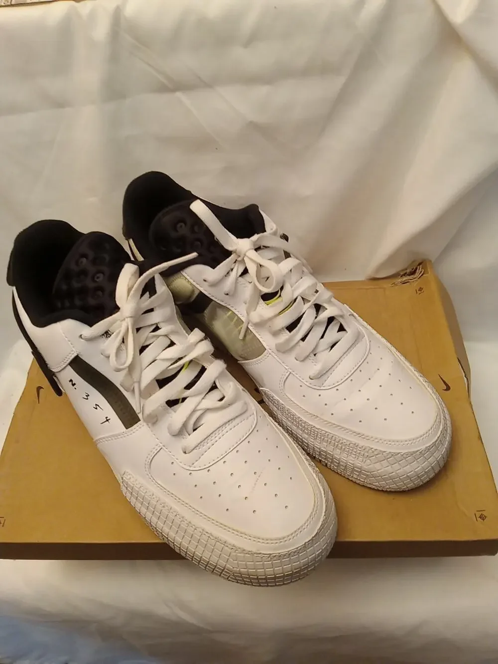Nike Men's Size 13 Air Force 1 Type Volt Athletic Shoes AT7859-101 Low Top